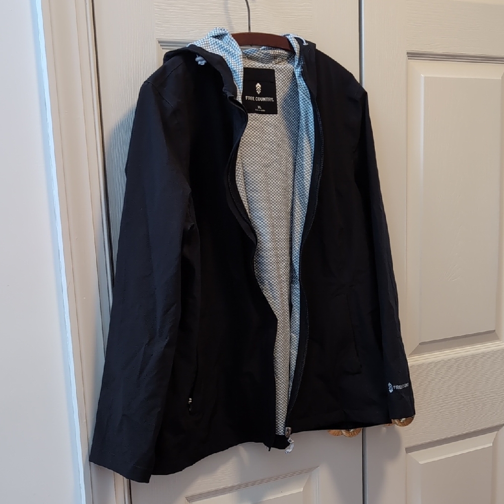 Free Country Black Raincoat